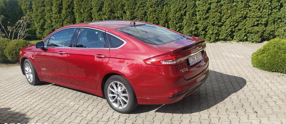 Ford Mondeo cena 74000 przebieg: 61000, rok produkcji 2018 z Lubniewice małe 92